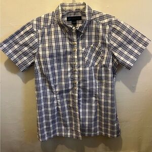 WOMEN’S EASTERN MOUNTAIN SPORTS BUTTON DOWN SHIRT - XL